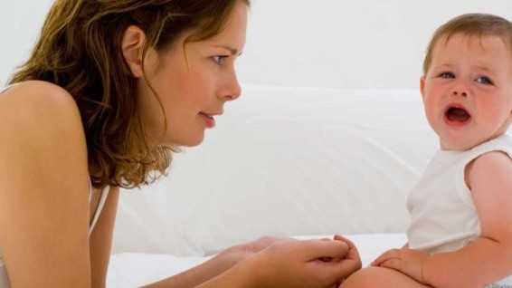 बालबालिकाको हातगोडा दुखाइ किन हुन्छ? के गर्ने?