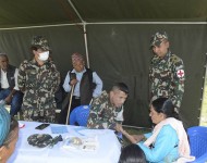 नेपाली सेनाको स्वास्थ्य शिविरमा आठ सय बढीले लिए सेवा 