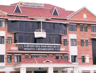 उपचारमा लापरवाही गरेको भन्दै ओम अस्पताललाई ५० लाख क्षतिपूर्ति तिराउन अदालतको आदेश