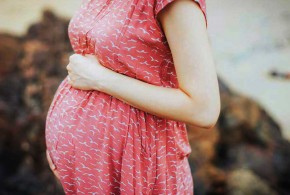 गर्भवती महिलालाई वाकवाकी किन हुन्छ ?