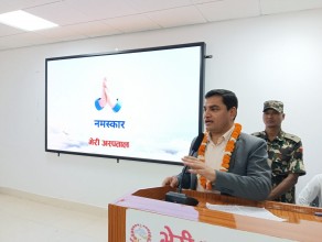 स्वास्थ्य बीमालाई नागरिकको योगदानमा आधारित हुने गरी व्यवस्थित गर्नुपर्दछ: मन्त्री पौडेल