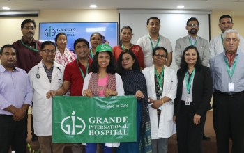 स्वास्थ्यकर्मीको सम्मानार्थ डा प्रिती भुसाल सगरमाथा चढ्ने