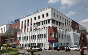 चितवनमा नवजात शिशुको दुर्लभ शल्यक्रिया