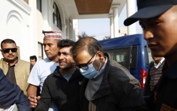 पूर्वसभामुख  कृष्णबहादुर महरा उपचारको लागि नर्भिक अस्पतालमा