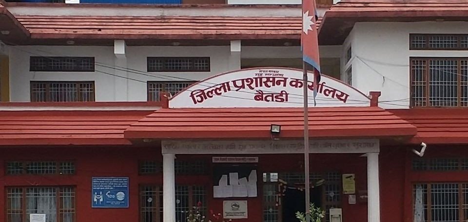 बैतडीमा खोप कार्ड र आलोपालो सेवा लागू