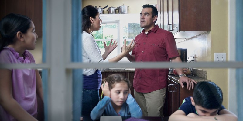 किन हुन्छ परिवारमा कलह ?