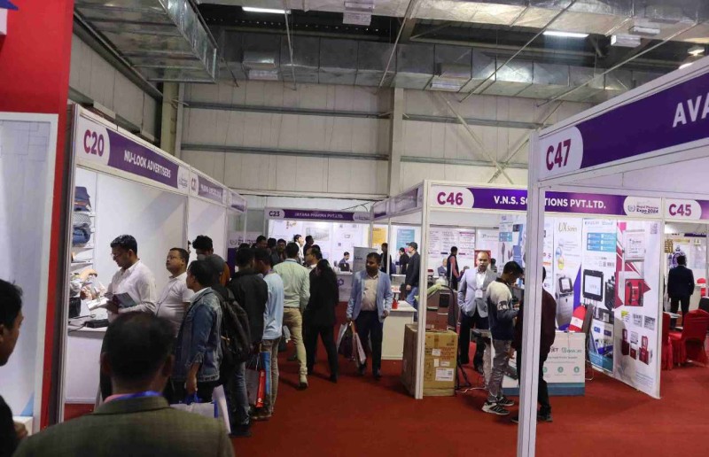 फर्मा एक्स्पोमा दर्शकको उत्साहजनक उपस्थिति 