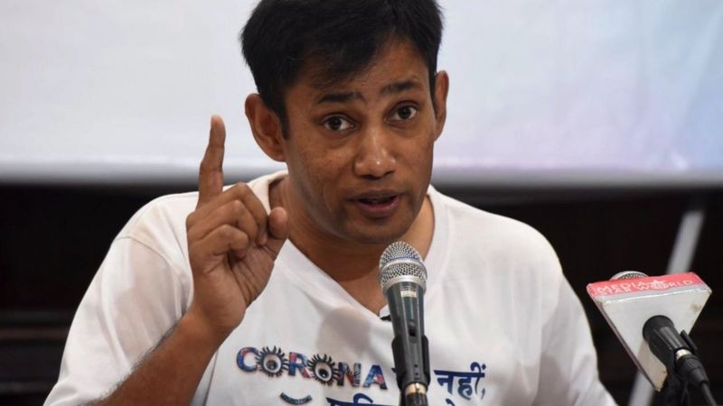 भारतमा  ‘कोभिडको नक्कली डाक्टर’को उदय