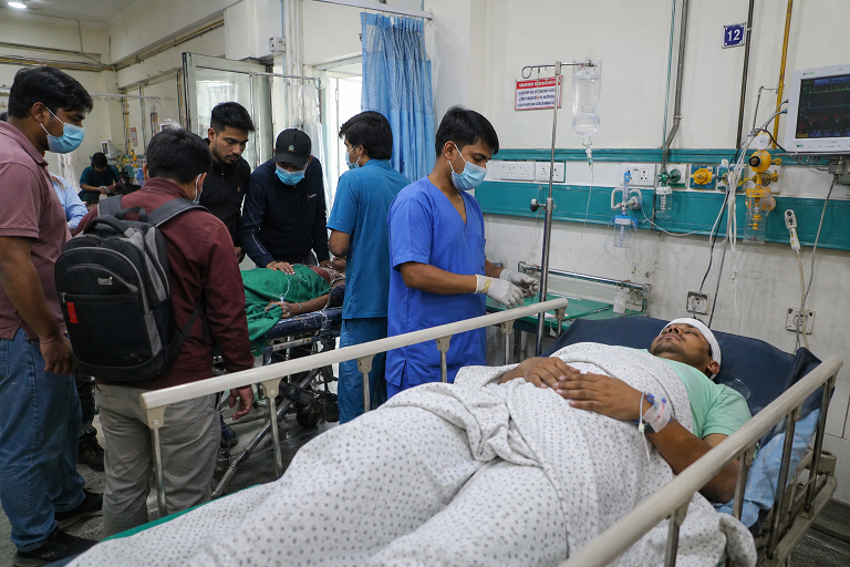रसुवा बाढी : काठमाडौं ल्याइएका ४२ घाइतेमध्ये ९ जना डिस्चार्ज