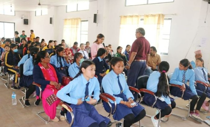 गण्डकी प्रदेशका सबै बिद्यालयमा प्याड विसर्जनका लागि इन्सिनेटरको व्यवस्था गर्न माग 