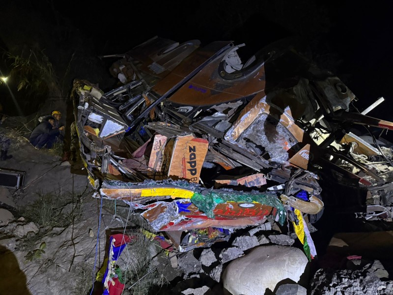 धादिङमा दुर्घटना: हालसम्म १९ को ज्यान गयो, २४ जना घाइते