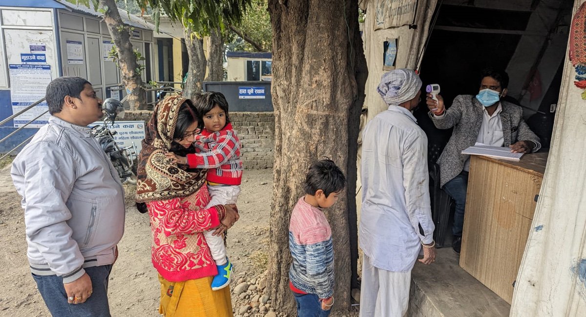 वीरगञ्ज नाकामा पनि भेटिए कोरोना संक्रमित