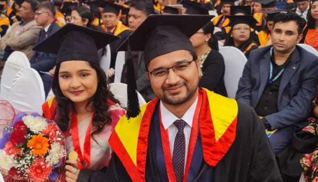 काठमाडौँ विश्वविद्यालयको चिकित्सातर्फ गोल्ड मेडलिस्ट बने बिराट मेडिकल कलेजका सनम र संस्कृति