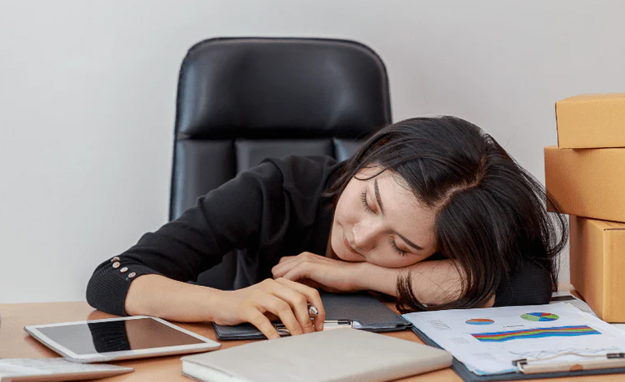 रातभरि सुत्दा पनि बिहान थकान र निद्रा महसुस हुन्छ ? यस्ता छन् कारण
